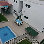 El Sombrero Acantilado de los Gigantes
